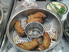 红烧猪蹄-豫掌柜饸饹面·烩面(秀沿路店)