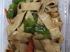 尖椒干豆腐-李老哈·东北菜(宋园路店)