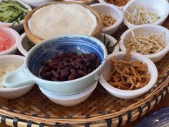 -包整·丝娃娃(一览甲秀楼风景店)