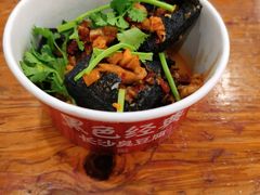 -黑色经典臭豆腐·湖南特产(步行街店)