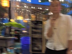 -茅草房·河畔园林火锅