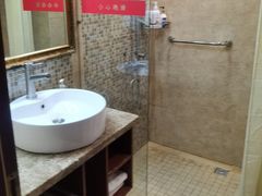 -花水湾第一村温泉大酒店