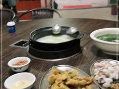 -鸿渡渔庄·特色鸭咀鱼