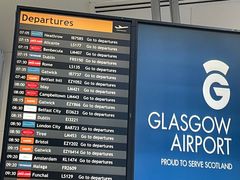 -格拉斯哥国际机场