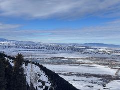 -丝绸之路山地度假区滑雪场