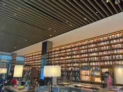 -茑屋书店(天目里店)