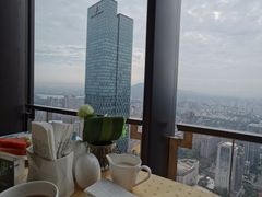 -金陵饭店 56F 家·海鲜火锅餐厅