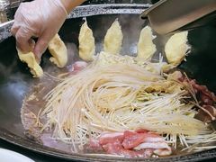 -边江铁锅炖鱼(振八街店)