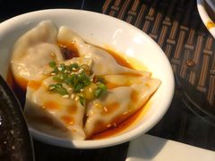 -铜锣湾·有麝自然香(渝北财富中心店)