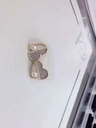 -Wisezone唯点穿耳打耳洞专业国际连锁品牌