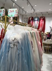 -梦回汉唐汉服旗袍体验馆(拙政园店)