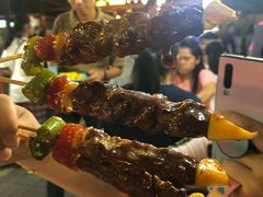 -席娜卡琳火车铁道夜市