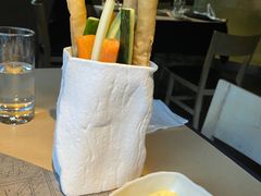 -穹六人间 people 6(岳阳路店)