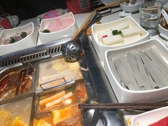 -海底捞火锅鲜切牛肉主题店(长寿路店)