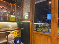 -8PINTS八品脱·日料·烧鸟·精酿小酒馆(莘庄店)
