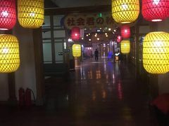 -嘉佑温泉水世界