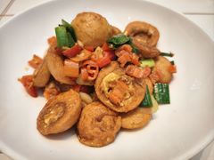 -阿瓦山寨·湘菜现炒·剁椒鱼头王(咸阳总店)