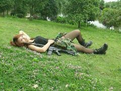 -iFIT真人CS彩弹野战基地