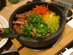 黑椒鸡腿肉拌饭-新石器烤肉(南通CBD大有境店)