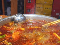 -肖肖酸萝卜鱼火锅(总店)