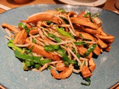 -耶里夏丽·新疆菜·家庭聚场(百联中环购物广场店)