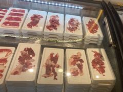 -嘎琉鲜切牛肉自助火锅