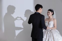 -秦皇岛我和你婚纱摄影工作室