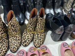 -COACH蔻驰(赛特奥特莱斯店)