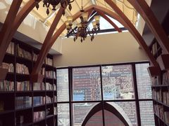 -钟书阁(松江泰晤士小镇店)