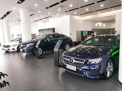 -上海星瀚奔驰4S店(长寿路店)