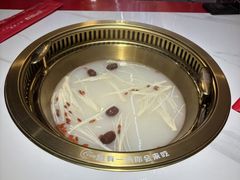 -欠火锅·水牛毛肚·团建聚餐·生日宴(何山路店)