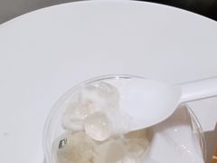 -喜茶(杭州滨江宝龙店)