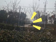 -上海万家兴小强停车场