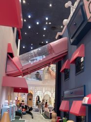 -奈尔宝·儿童乐园·亲子餐厅(华采天地店)