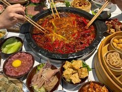 -卤校长老火锅(杨家坪直营店)