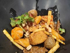 -醉人椒麻辣香锅(王府井喜悦店)