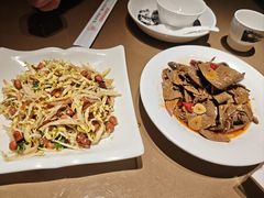 -东口码头·烧鸽子·鱼头泡饼·地方菜(金鹰悦城店)