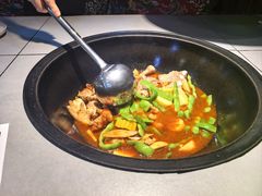 招牌铁锅炖-老东北大铁锅·烧烤·东北菜
