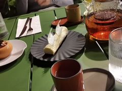 -潮一不贰·法式甜品·生日蛋糕·西式简餐(外滩店)