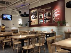 大堂-李子坝梁山鸡(北碚万达五鸡哥店)