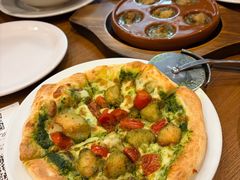 罗勒酱鸡肉小披萨加芝士-萨莉亚意式餐厅(灵芝站中洲店)