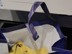 -迪卡侬(环球港店)