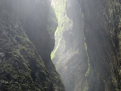 -龙水峡地缝景区