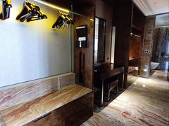 -广州天河希尔顿酒店