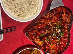 -龙巢盱眙龙虾·牛蛙·烧烤宵夜(八卦岭店)