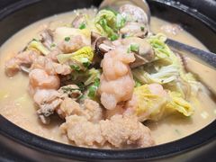 -五谷丰登农家院·地道胶东菜·海鲜烧烤(威海店)
