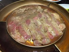 -猪啊牛呀羊啊铜盘烤肉(正大广场店)