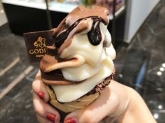 -GODIVA(月星环球港店)