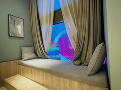 -上海虹桥中心爱琴海亚朵S酒店