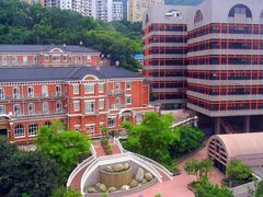 -香港大学